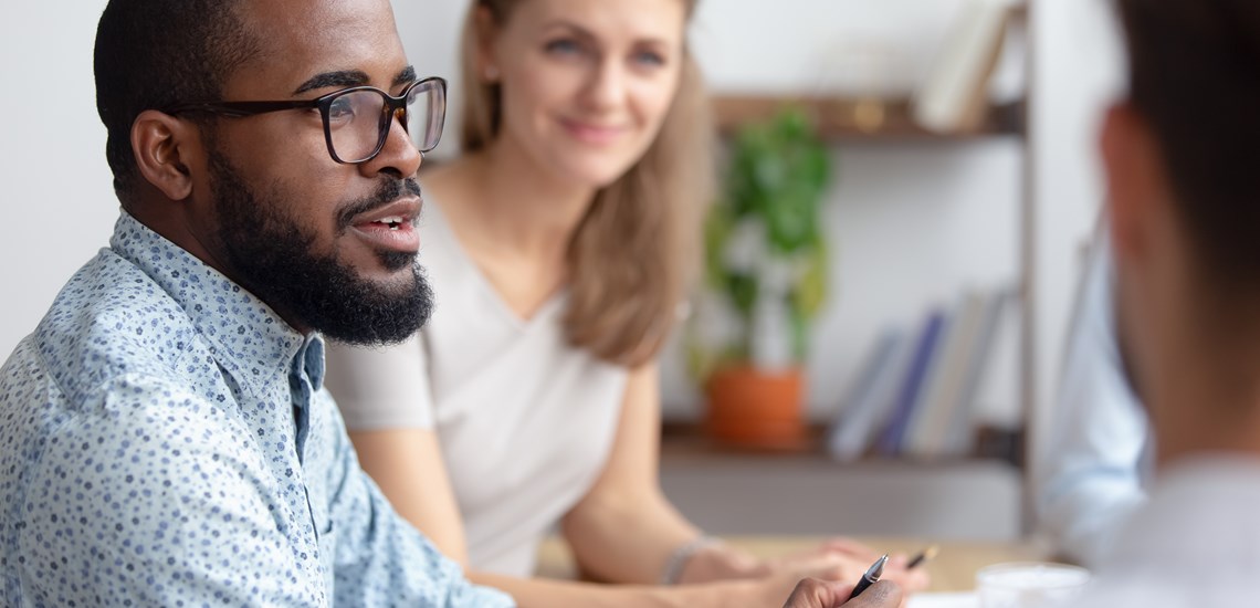 Mortgage meeting with couple